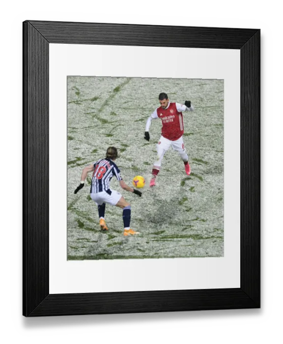 Framed Print : Dani Ceballos Under Pressure: Intense Moment from West Bromwich Albion vs Arsenal, Premier League 2020-21