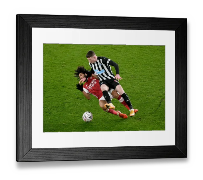 Framed Print : Arsenal vs Newcastle United: FA Cup Clash - Elneny Challenges Anderson Framed Print : Arsenal vs Newcastle United: FA Cup Clash - Elneny Challenges Anderson