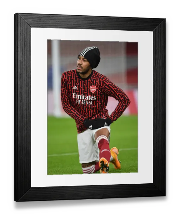 Framed Print : Arsenal's Aubameyang Gears Up for Palace Clash in Empty Emirates Stadium (2021) Framed Print : Arsenal's Aubameyang Gears Up for Palace Clash in Empty Emirates Stadium (2021)