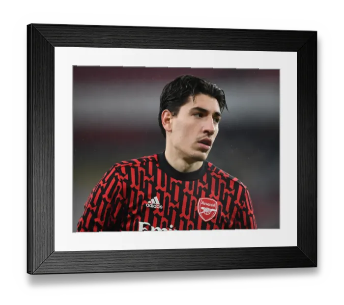 Framed Print : Arsenal's Hector Bellerin Prepares for Crystal Palace Clash in Empty Emirates Stadium (Arsenal v Crystal Palace, 2021) Framed Print : Arsenal's Hector Bellerin Prepares for Crystal Palace Clash in Empty Emirates Stadium (Arsenal v Crystal Palace, 2021)