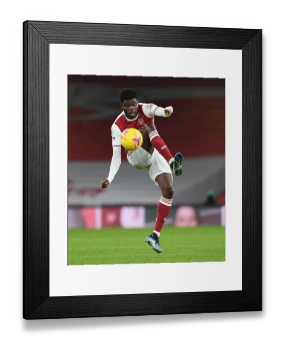 Framed Print : Thomas Partey in Action: Empty Emirates Stadium - Arsenal vs. Crystal Palace, Premier League 2021 Framed Print : Thomas Partey in Action: Empty Emirates Stadium - Arsenal vs. Crystal Palace, Premier League 2021