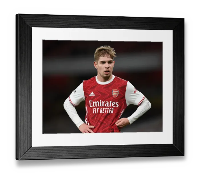 Framed Print : Emile Smith Rowe Shines in Empty Emirates: Arsenal's Brilliant Victory Over Newcastle United (2020-21)