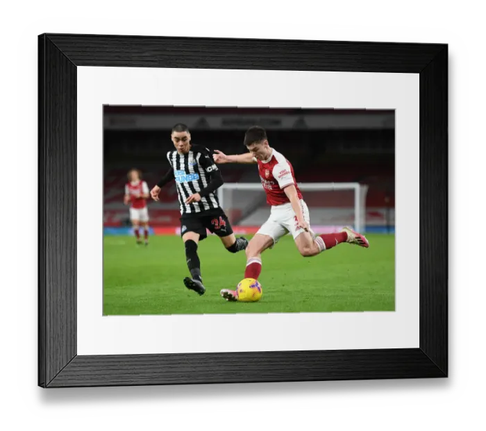 Framed Print : Tierney vs Almiron: A Battle in Empty Emirates - Arsenal vs Newcastle United (2020-21) Framed Print : Tierney vs Almiron: A Battle in Empty Emirates - Arsenal vs Newcastle United (2020-21)