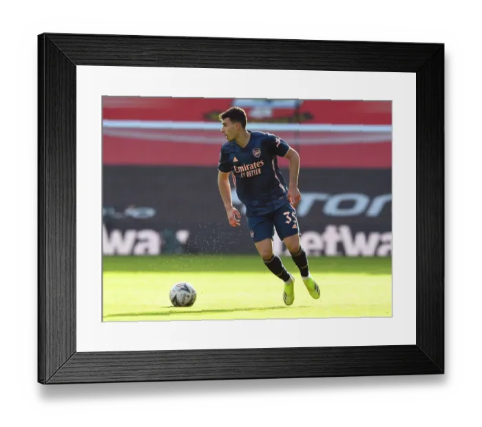 Framed Print : Arsenal's Martinelli Shines in Empty Southampton FA Cup Match Framed Print : Arsenal's Martinelli Shines in Empty Southampton FA Cup Match