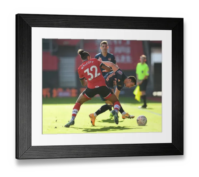 Framed Print : FA Cup 2020-21: Arsenal vs Southampton - A Rivalry in Empty Emirates Stadium Framed Print : FA Cup 2020-21: Arsenal vs Southampton - A Rivalry in Empty Emirates Stadium
