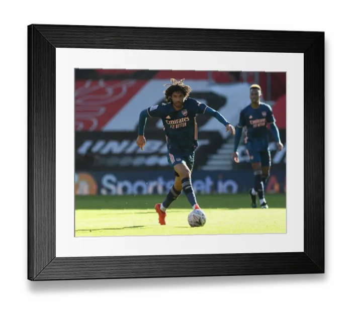 Framed Print : Arsenal's Mohamed Elneny in FA Cup Action: Southampton vs Arsenal (2021)
