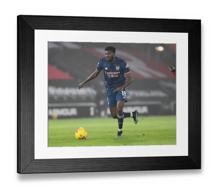 Framed Print : Thomas Partey at Empty Southampton Stadium: Arsenal's Premier League Match 2021