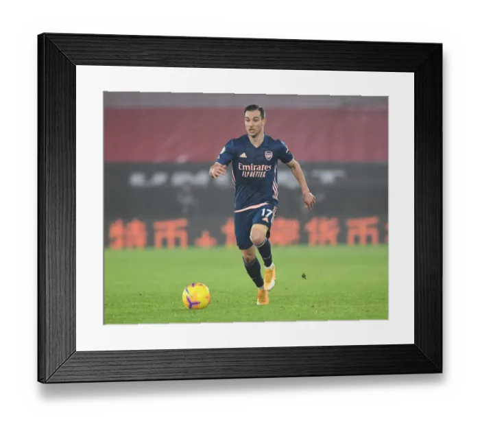 Framed Print : Arsenal's Cedric at Empty St. Mary's: Premier League 2021 - Southampton vs Arsenal