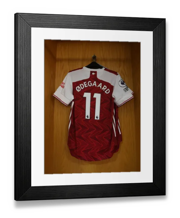 Framed Print : Empty Emirates: Martin Odegaard's Silent Battlefield - Arsenal vs Manchester United (2020-21)