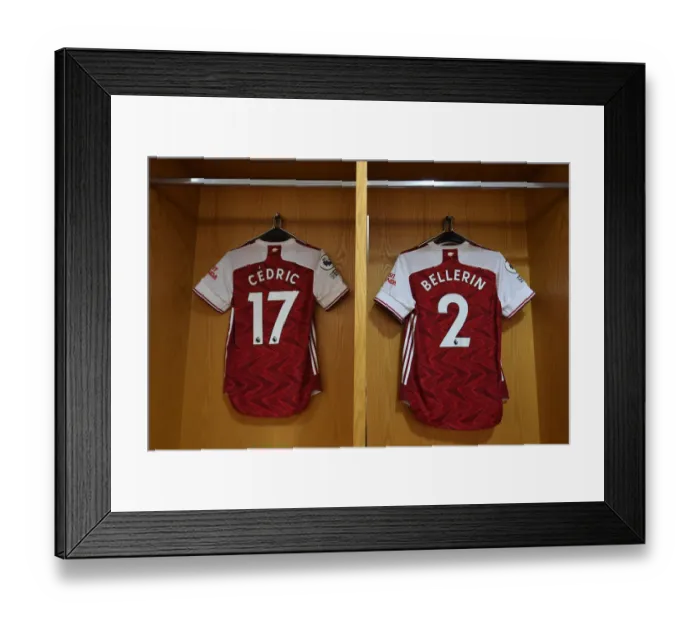 Framed Print : Arsenal Changing Room: Cedric and Bellerin Prepare for Arsenal v Manchester United (Behind Closed Doors, 2021)