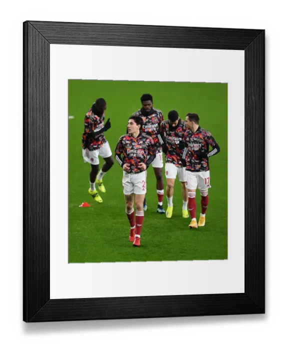 Framed Print : Arsenal's Hector Bellerin Prepares at Empty Emirates Stadium: Arsenal vs Manchester United (Premier League 2020-21) Framed Print : Arsenal's Hector Bellerin Prepares at Empty Emirates Stadium: Arsenal vs Manchester United (Premier League 2020-21)