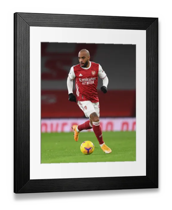 Framed Print : Empty Arsenal vs Manchester United Clash: Premier League Rivalry in an Emptied Emirates Stadium (2020-21) Framed Print : Empty Arsenal vs Manchester United Clash: Premier League Rivalry in an Emptied Emirates Stadium (2020-21)