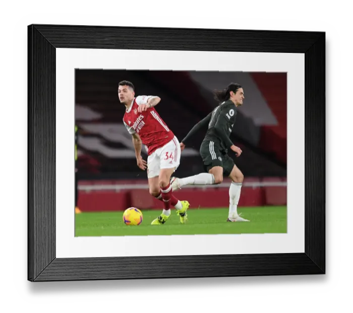 Framed Print : Battle of the Stars: Xhaka vs Cavani - Arsenal vs Manchester United, Emirates Stadium, Premier League 2020-21 (Empty)