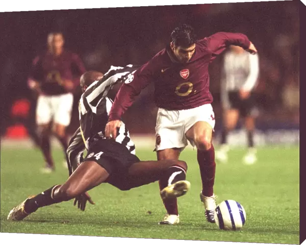 Jose Reyes (Arsenal) Patrick Vieira (Juventus). Arsenal 2: 0 Juventus