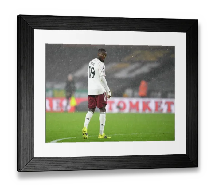 Framed Print : Pepe in Action: Wolverhampton Wanderers vs Arsenal, Premier League 2020-21 Framed Print : Pepe in Action: Wolverhampton Wanderers vs Arsenal, Premier League 2020-21