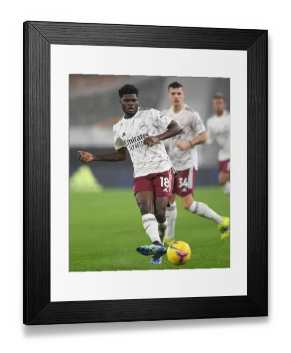 Framed Print : Thomas Partey in Action: Arsenal vs Wolverhampton Wanderers, Premier League 2020-21