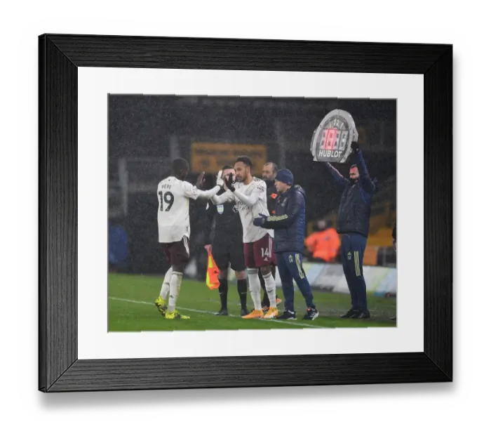 Framed Print : Aubameyang Replaces Pepe: Arsenal's Substitution in Wolverhampton Wanderers Clash (2020-21)