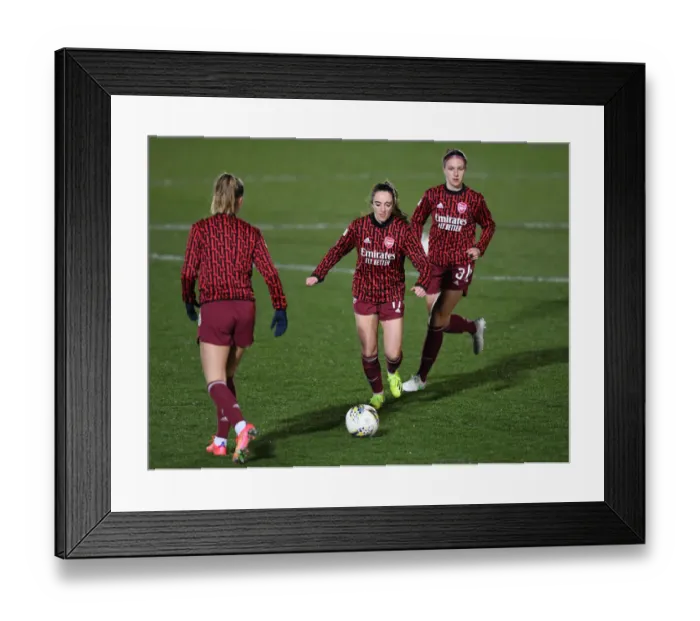 Framed Print : Arsenal Women Prepare for Chelsea Showdown in FA WSL Clash