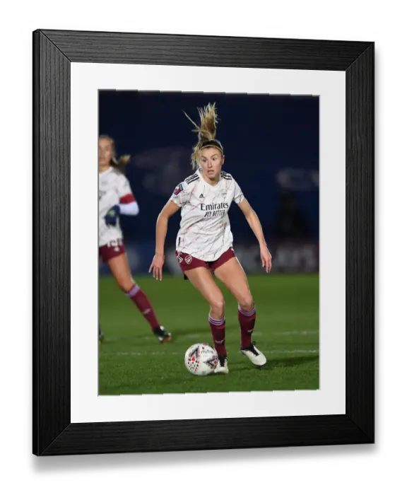 Framed Print : Arsenal's Leah Williamson in Action against Chelsea Women in FA WSL Clash