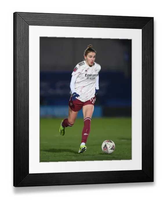 Framed Print : Vivianne Miedema Shines: Arsenal Women vs. Chelsea Women, FA WSL 2021 Framed Print : Vivianne Miedema Shines: Arsenal Women vs. Chelsea Women, FA WSL 2021