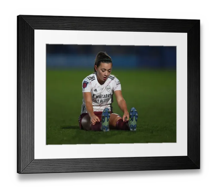 Framed Print : Arsenal's Katie McCabe in Action during FA WSL Clash against Chelsea