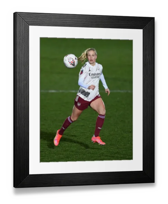 Framed Print : Arsenal's Beth Mead in Action: Chelsea Women vs. Arsenal Women, FA WSL Match, 2021 - Kingston Upon Thames