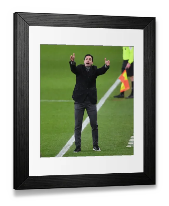 Framed Print : Mikel Arteta vs Marcelo Bielsa: Clash of the Managers - Arsenal vs Leeds United Framed Print : Mikel Arteta vs Marcelo Bielsa: Clash of the Managers - Arsenal vs Leeds United