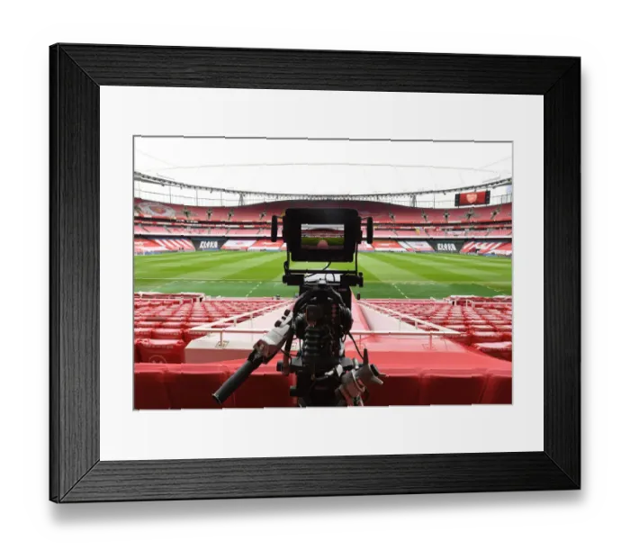 Framed Print : Arsenal vs Leeds United: Premier League Showdown at Emirates Stadium Framed Print : Arsenal vs Leeds United: Premier League Showdown at Emirates Stadium