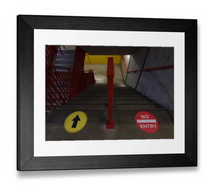 Framed Print : Arsenal vs Leeds United: Premier League Showdown at Emirates Stadium Framed Print : Arsenal vs Leeds United: Premier League Showdown at Emirates Stadium