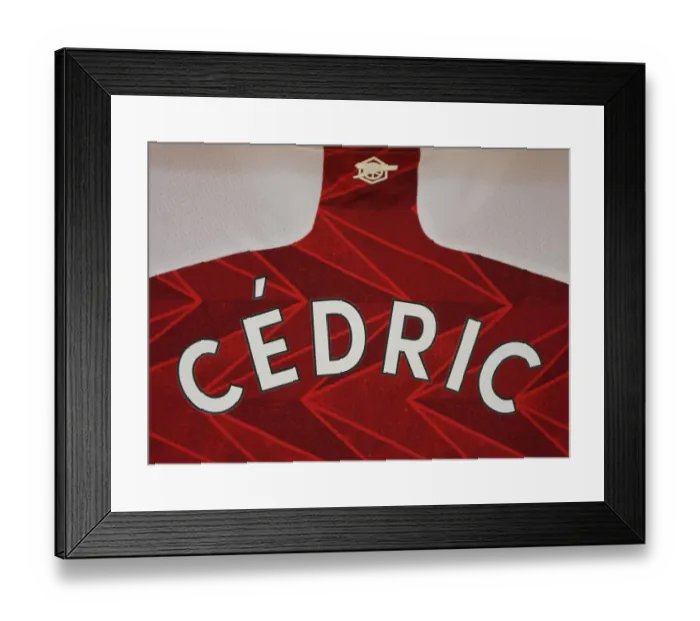 Framed Print : Arsenal vs Leeds United: Pre-Match Moment in Arsenal Dressing Room (2020-21) Framed Print : Arsenal vs Leeds United: Pre-Match Moment in Arsenal Dressing Room (2020-21)