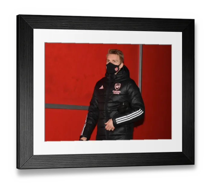 Framed Print : Arsenal's Martin Odegaard Arrives at Emirates Stadium for Arsenal vs Leeds United (Premier League, 2020-21)