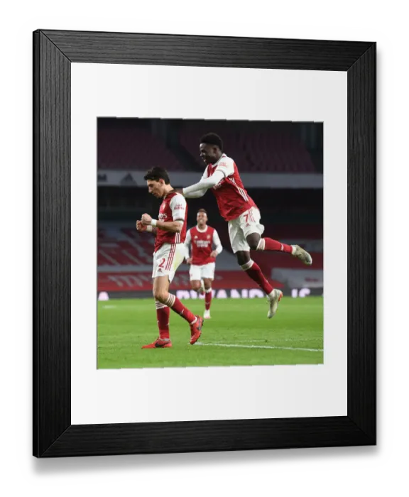 Framed Print : Arsenal's Bellerin and Saka Celebrate Third Goal Against Leeds United in 2020-21 Premier League Framed Print : Arsenal's Bellerin and Saka Celebrate Third Goal Against Leeds United in 2020-21 Premier League