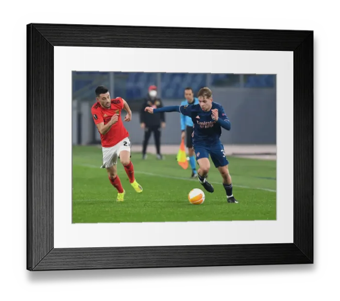 Framed Print : Emile Smith Rowe vs. Silva: A Europa League Battle at the Olimpico