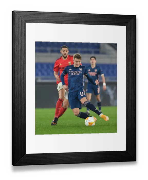 Framed Print : Arsenal vs. SL Benfica: Europa League Showdown at Stadio Olimpico, Rome (February 18, 2021)