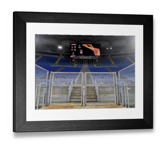 Framed Print : Arsenal at Stadio Olimpico: UEFA Europa League Clash Against SL Benfica