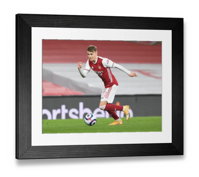Framed Print : Arsenal's Martin Odegaard in Action Against Manchester City - Premier League 2021 (Behind Closed Doors) Framed Print : Arsenal's Martin Odegaard in Action Against Manchester City - Premier League 2021 (Behind Closed Doors)