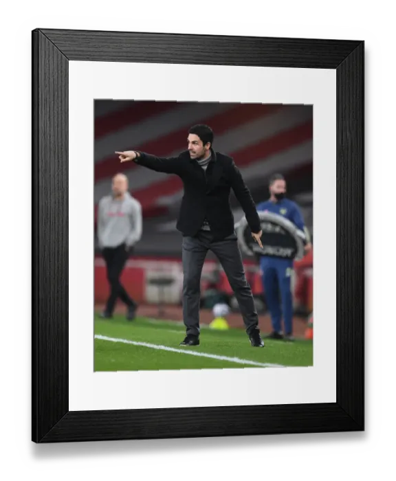 Framed Print : Mikel Arteta Alone at Emirates: Arsenal vs Manchester City, Premier League 2021 (Behind Closed Doors)