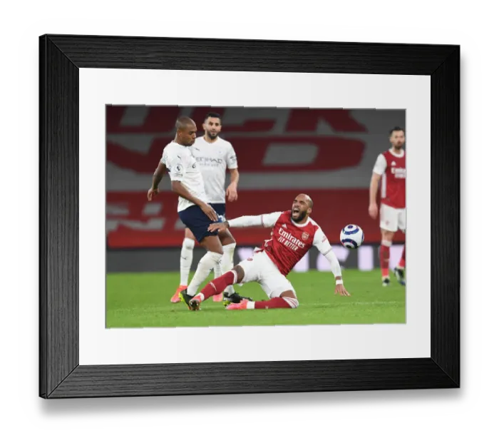 Framed Print : Lacazette vs Fernandinho: A Battle in Empty Emirates - Arsenal vs Manchester City, Premier League 2020-21 Framed Print : Lacazette vs Fernandinho: A Battle in Empty Emirates - Arsenal vs Manchester City, Premier League 2020-21