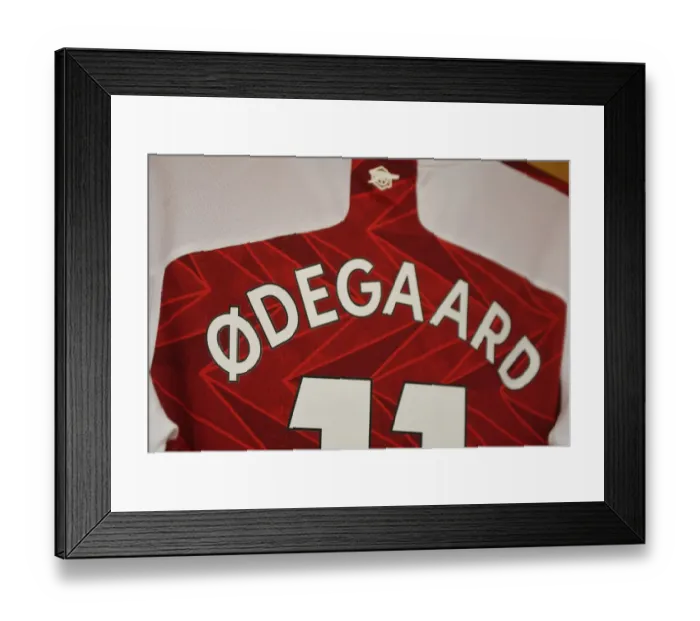 Framed Print : Arsenal v Manchester City - Premier League