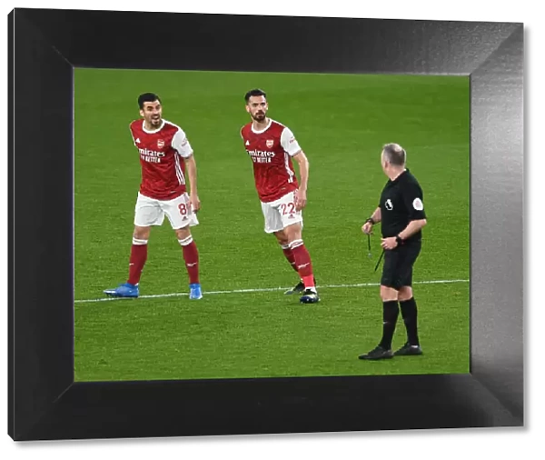 Arsenal vs Manchester City: Dani Ceballos and Pablo Mari Discuss with Referee Amid Strict COVID-19 Protocols (2020-21)