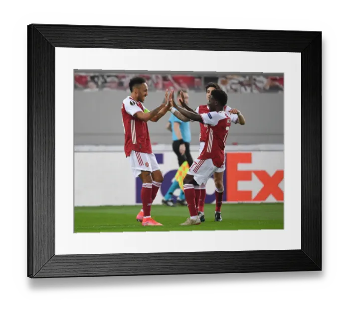 Framed Print : Arsenal's Aubameyang and Saka Celebrate Goal in Europa League Clash vs SL Benfica