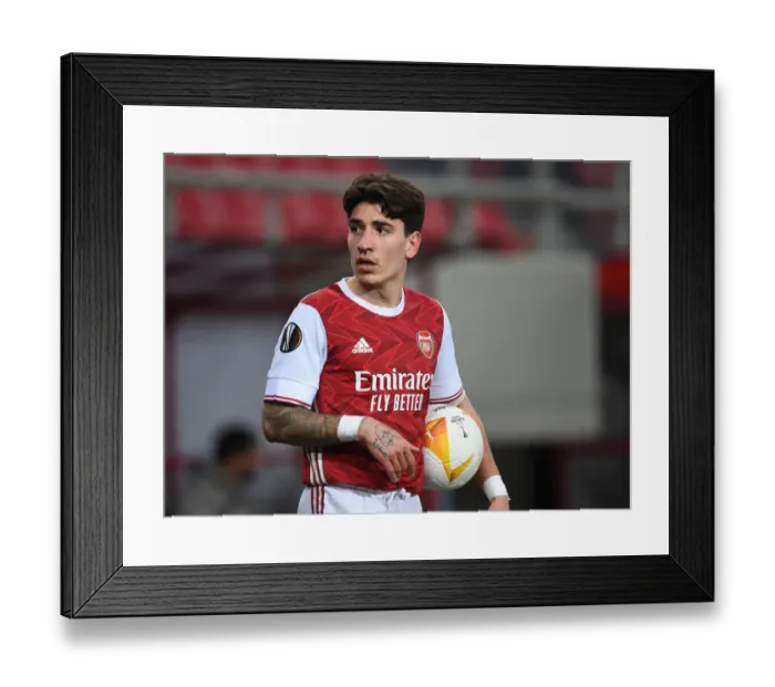 Framed Print : Arsenal's Hector Bellerin in Action against SL Benfica in the Europa League Round of 32, Piraeus, Greece (2021) Framed Print : Arsenal's Hector Bellerin in Action against SL Benfica in the Europa League Round of 32, Piraeus, Greece (2021)