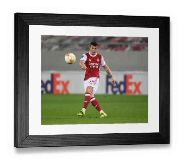 Framed Print : Granit Xhaka in Action: Arsenal vs SL Benfica, UEFA Europa League 2021