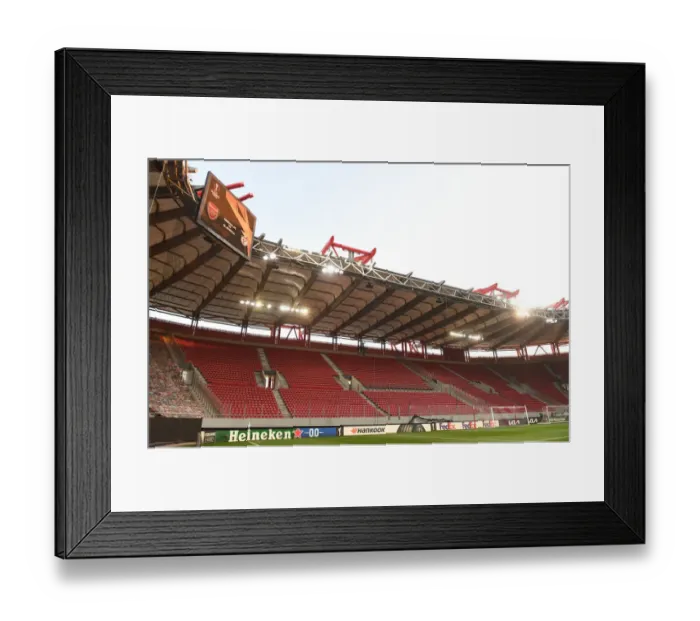 Framed Print : Arsenal FC vs SL Benfica: Europa League Clash at Karaiskakis Stadium, Piraeus