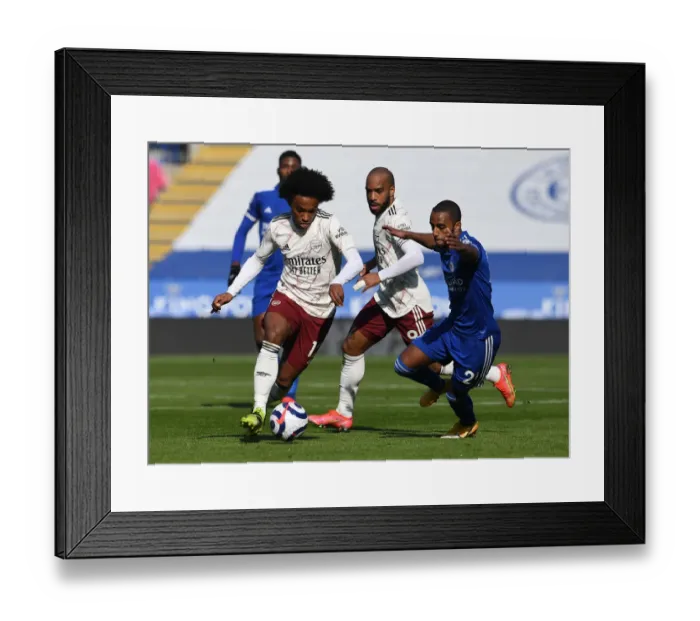 Framed Print : Willian vs Pereira: A Premier League Battle at The King Power Stadium - Leicester City vs Arsenal, 2020-21