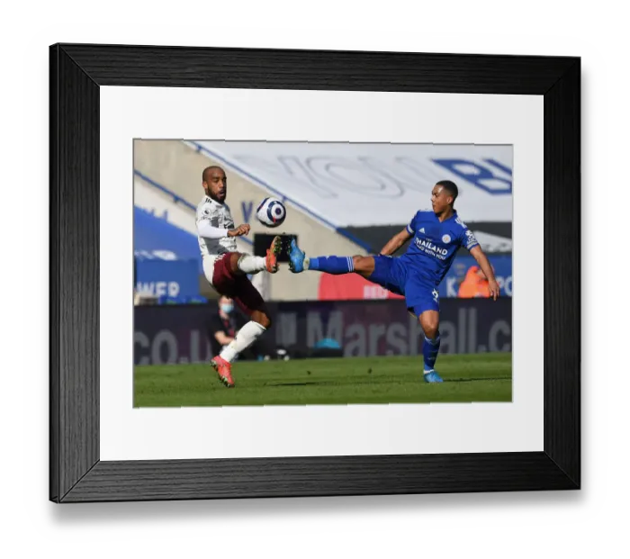 Framed Print : Leicester vs Arsenal: Lacazette vs Tielemans Battle in the Premier League Framed Print : Leicester vs Arsenal: Lacazette vs Tielemans Battle in the Premier League