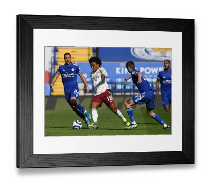 Framed Print : Willian Clashes with Tielemans and Castagne: Leicester City vs Arsenal, Premier League 2020-21