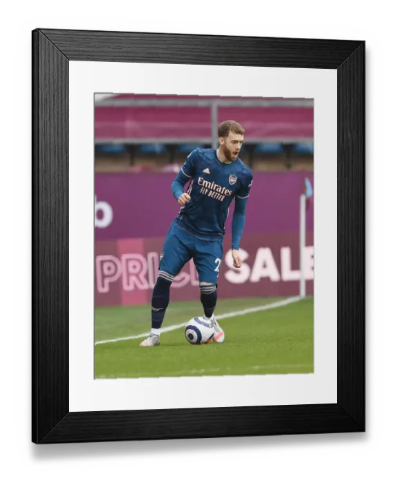 Framed Print : Burnley v Arsenal - Premier League Framed Print : Burnley v Arsenal - Premier League