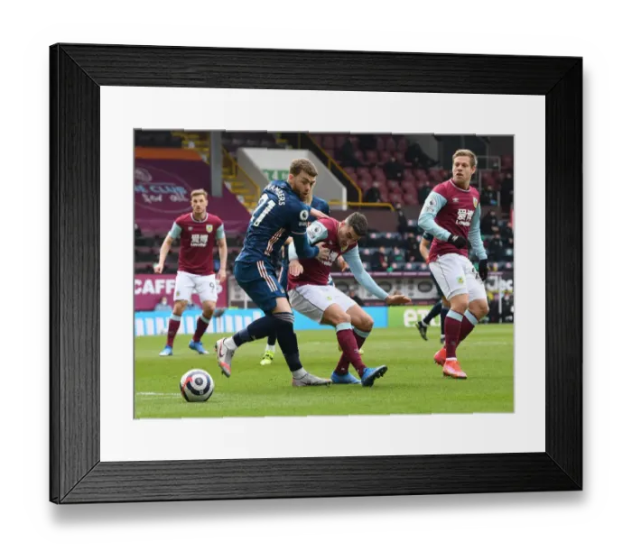 Framed Print : Burnley vs Arsenal: Calum Chambers Clashes with Matthew Lowton in Empty Turf Moor - Premier League 2020-21 Framed Print : Burnley vs Arsenal: Calum Chambers Clashes with Matthew Lowton in Empty Turf Moor - Premier League 2020-21