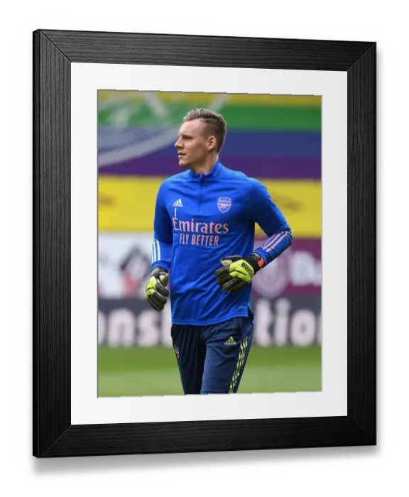 Framed Print : Arsenal's Bernd Leno Warming Up Before Empty Turf Moor: Burnley vs Arsenal, Premier League 2021